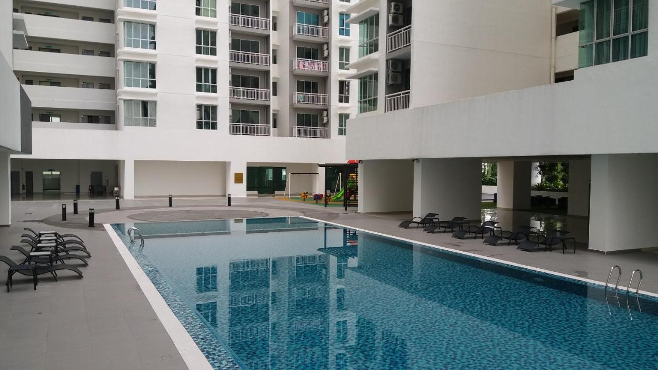 Aliff Residences 艾麗軒 Johor Bahru Extérieur photo